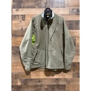 Patagonia Men’s Outerwear Jacket-Green Shell Hiking Jacket –Size Large